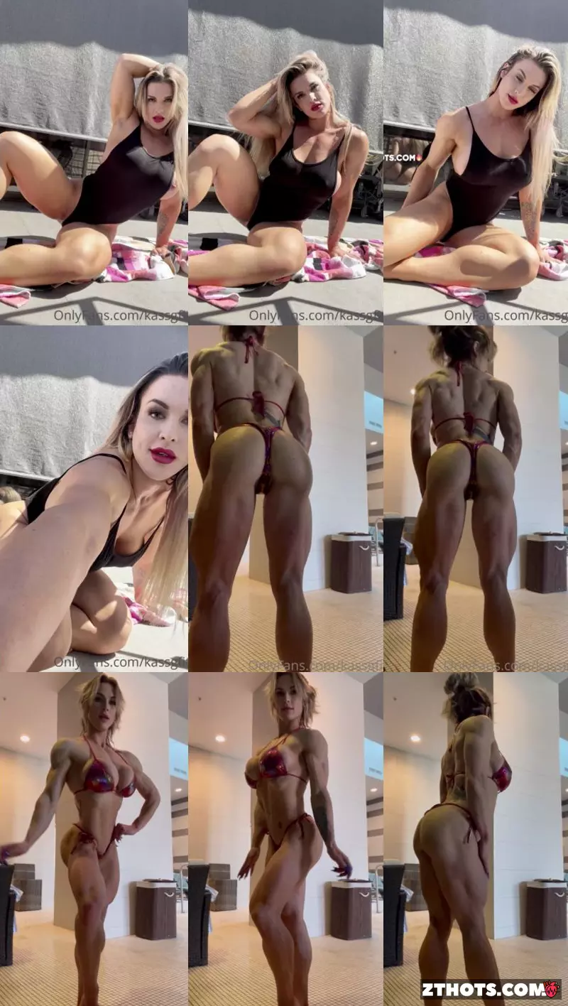 Kassgfit Flexing And Showing Big Tits